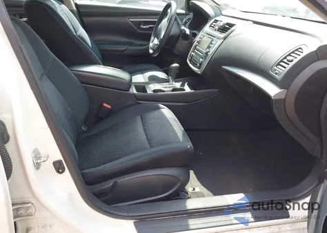 2016 Nissan Altima 2.5/2.5 S/2.5 Sl/2.5 Sr/2.5 Sv z USA, uszkodzony, nr VIN 1N4AL3APXGC248974